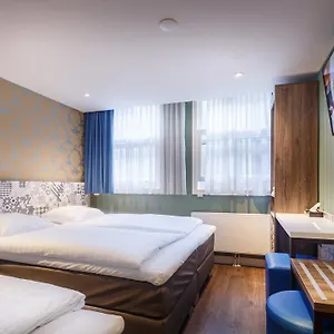 Otel The Old Nickel